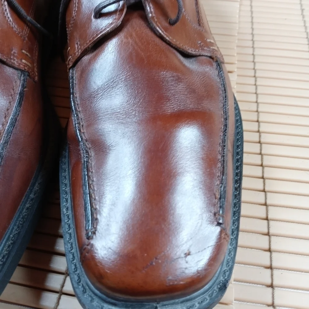Ecco men's brown leather Oxford sz. Euro 43 US 10. Made in Slovakia 169.1pm